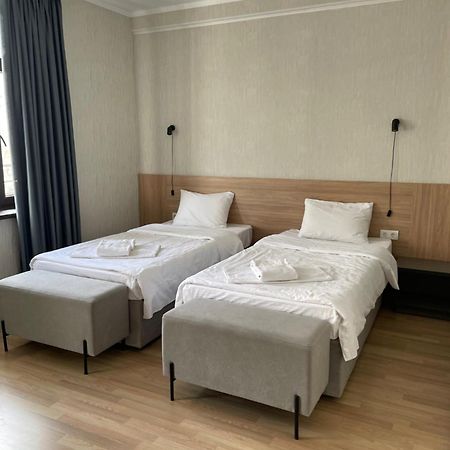 Issyk Ata Retreat Hotell Gorno-Serafimovka Eksteriør bilde