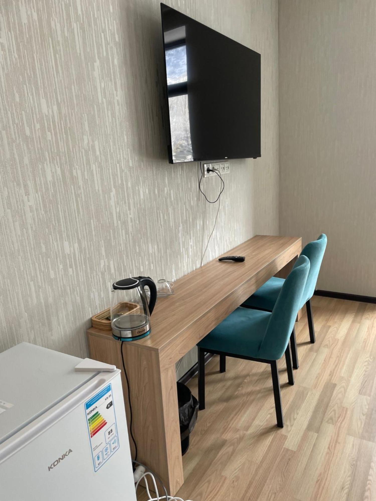 Issyk Ata Retreat Hotell Gorno-Serafimovka Eksteriør bilde